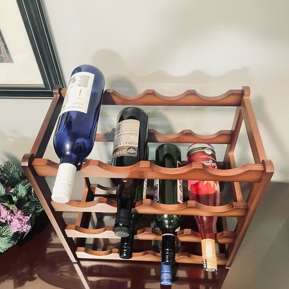 Free Standing Wine Rack - 16 Bottle - Bamboo Display Shelf - Picture 5 of 6